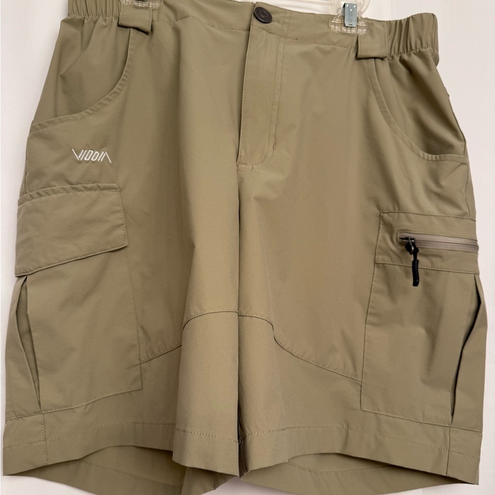 Viodin Men’s M Tan Cargo Shorts with Stretch Waist and Durable Fabric